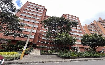 Apartaestudio en venta en El Nogal, Bogotá, 52 m² · foto 12 de 13