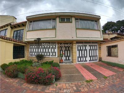 Casa en venta en Alhambra, Bogotá · foto 4 de 20