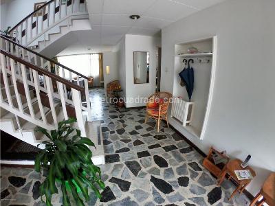 Casa en venta en Alhambra, Bogotá · foto 10 de 20