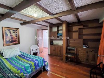 Casa de 4 alcobas en venta en La Calleja, Bogotá, 280 m² · foto 4 de 20