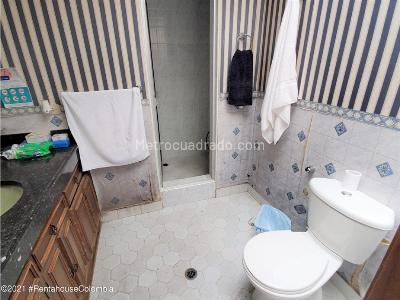 Casa de 4 alcobas en venta en La Calleja, Bogotá, 280 m² · foto 5 de 20