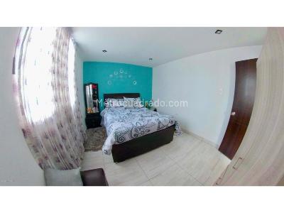Casa de 5 alcobas en venta en Colon, Bogotá, 400 m² · foto 17 de 20