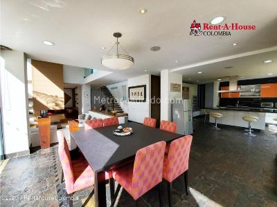 Casa de 4 alcobas en venta en Guaymaral San Simon, Bogotá, 500 m² · foto 13 de 20