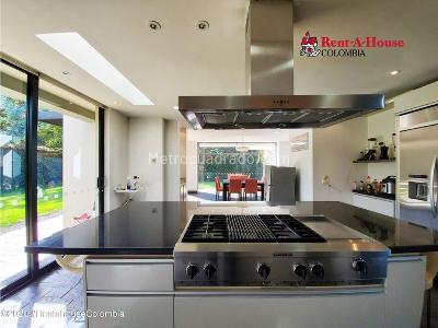 Casa de 4 alcobas en venta en Guaymaral San Simon, Bogotá, 500 m² · foto 17 de 20