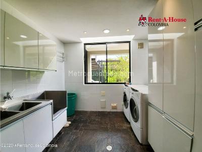 Casa de 4 alcobas en venta en Guaymaral San Simon, Bogotá, 500 m² · foto 18 de 20