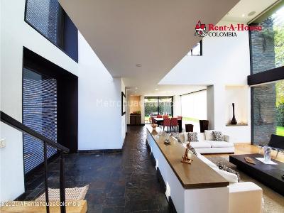 Casa de 4 alcobas en venta en Guaymaral San Simon, Bogotá, 500 m² · foto 9 de 20
