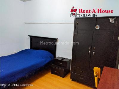 Casa de 5 alcobas en venta en San Luis Teusaquillo, Bogotá, 624 m² · foto 12 de 20