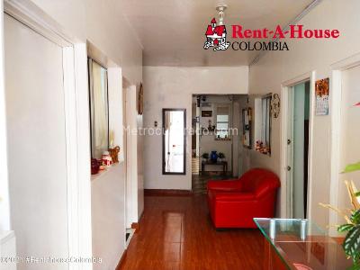 Casa de 5 alcobas en venta en San Luis Teusaquillo, Bogotá, 624 m² · foto 4 de 20