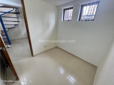 Casa de 3 alcobas en venta en Gratamira, Bogotá, 150 m² · foto 11 de 20