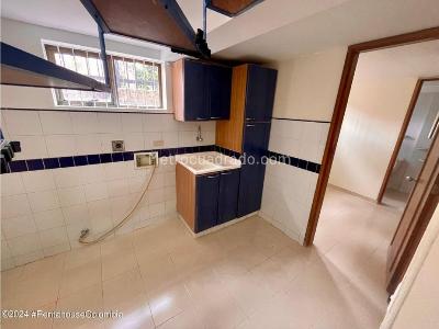Casa de 3 alcobas en venta en Gratamira, Bogotá, 150 m² · foto 12 de 20