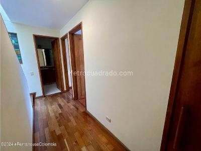 Casa de 3 alcobas en venta en Gratamira, Bogotá, 150 m² · foto 14 de 20