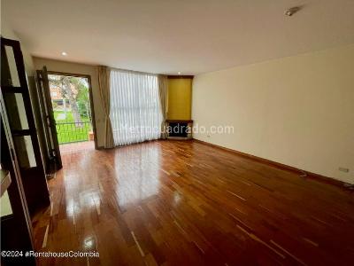 Casa de 3 alcobas en venta en Gratamira, Bogotá, 150 m² · foto 3 de 20