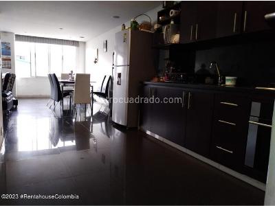 Casa de 5 alcobas en venta en Bonanza, Bogotá, 480 m² · foto 17 de 20