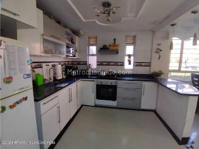 Casa de 4 alcobas en venta en La Balsa, Chía, 106 m² · foto 10 de 20