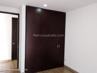 Apartamento en venta en El Batan, Bogotá · foto 14 de 20