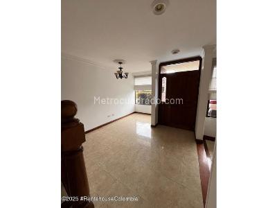 Casa en venta en La Primavera, Chía · foto 3 de 20