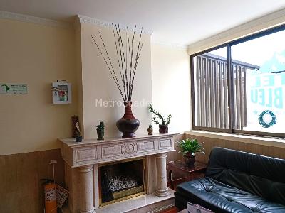 Casa de 5 alcobas en venta en Quinta Paredes, Bogotá, 520 m² · foto 2 de 16