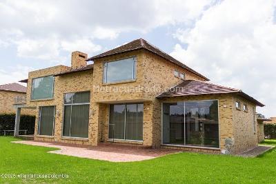 Casa de 5 alcobas en venta en Vereda Calahorra, Cajicá, 335 m² · foto 12 de 17