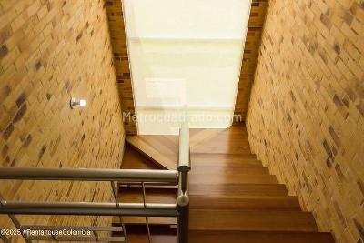 Casa de 5 alcobas en venta en Vereda Calahorra, Cajicá, 335 m² · foto 10 de 17