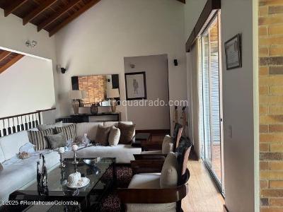 Casa de 5 alcobas en venta en Vereda Calahorra, Cajicá, 335 m² · foto 4 de 17