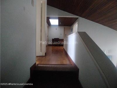 Casa de 5 alcobas en venta en Modelia, Bogotá, 239 m² · foto 12 de 16