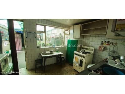 Casa en venta en Morato, Bogotá · foto 9 de 18