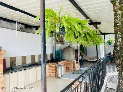 Casa de 3 alcobas en venta en Vereda Vanguardia, Villavicencio, 597 m² · foto 9 de 12