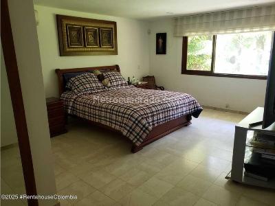 Casa de 5 alcobas en venta en El Vergel, Ibagué, 386 m² · foto 14 de 20