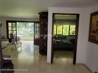 Casa de 5 alcobas en venta en El Vergel, Ibagué, 386 m² · foto 17 de 20