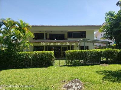 Casa de 5 alcobas en venta en El Vergel, Ibagué, 386 m² · foto 20 de 20