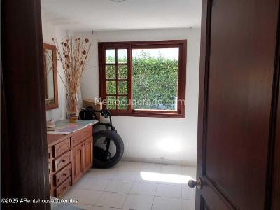Casa de 5 alcobas en venta en El Vergel, Ibagué, 386 m² · foto 6 de 20
