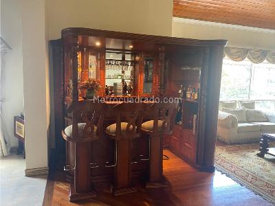 Apartamento de 3 alcobas en venta en Chico, Bogotá, 297 m² · foto 9 de 19