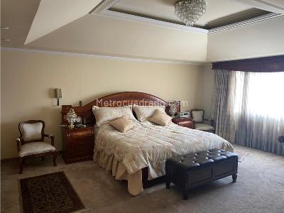 Apartamento de 3 alcobas en venta en Chico, Bogotá, 297 m² · foto 15 de 19