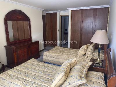 Apartamento de 3 alcobas en venta en Chico, Bogotá, 297 m² · foto 19 de 19