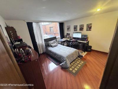 Apartamento de 3 alcobas en venta en Club De Los Lagartos, Bogotá, 142 m² · foto 12 de 20