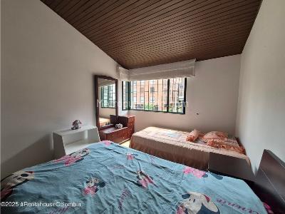Casa de 4 alcobas en venta en Nueva Autopista, Bogotá, 187 m² · foto 18 de 20
