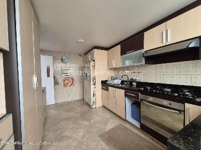 Casa de 4 alcobas en venta en Nueva Autopista, Bogotá, 187 m² · foto 11 de 20