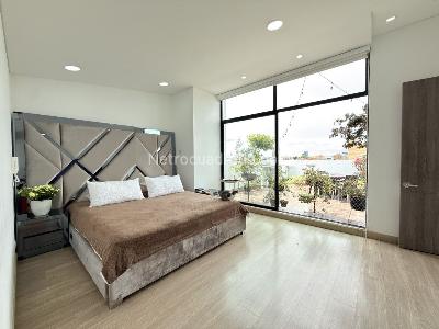 Apartamento en venta en Los Andes, Bogotá · foto 11 de 18