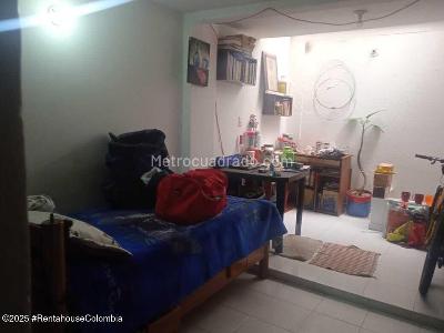 Casa de 4 alcobas en venta en Aures Ii, Bogotá, 144 m² · foto 6 de 17