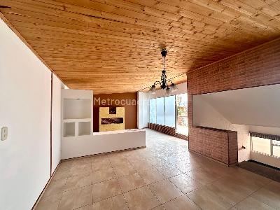 Casa en venta en Villemar Fontibon, Bogotá · foto 2 de 19