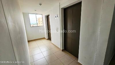 Apartamento de 2 alcobas en arriendo en Colinas De Suba, Bogotá, 33 m² · foto 3 de 13