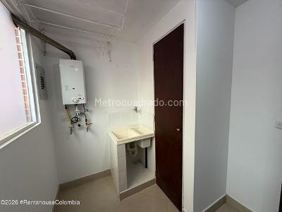Apartamento en venta en Mirandela, Bogotá · foto 5 de 11