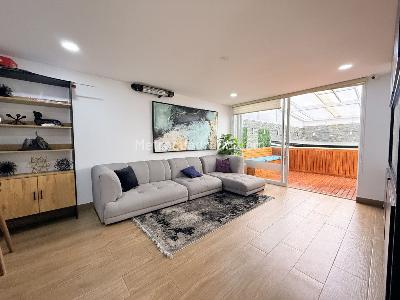 Casa de 5 alcobas en venta en Santa Paula, Bogotá, 500 m² · foto 6 de 18