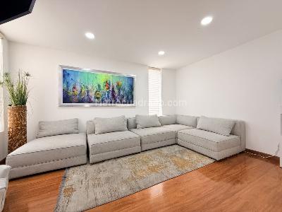 Casa de 5 alcobas en venta en Santa Paula, Bogotá, 500 m² · foto 4 de 18