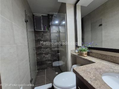 Apartamento en venta en San Antonio Norte, Bogotá · foto 17 de 20