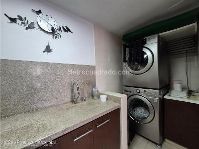 Apartamento en venta en San Antonio Norte, Bogotá · foto 8 de 20