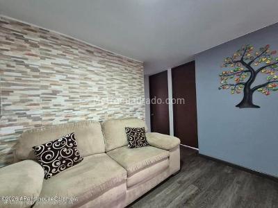Apartamento en venta en San Antonio Norte, Bogotá · foto 7 de 19