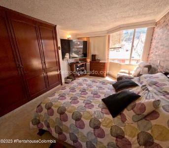 Apartamento de 5 alcobas en venta en Cedro Golf, Bogotá, 207 m² · foto 14 de 20