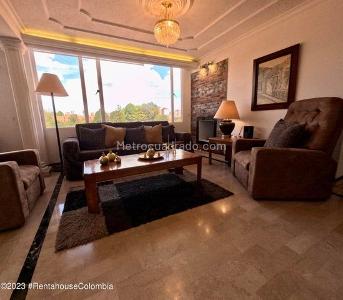 Apartamento de 5 alcobas en venta en Cedro Golf, Bogotá, 207 m² · foto 3 de 20