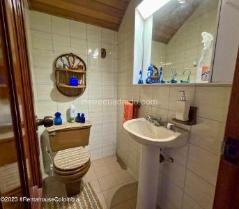 Apartamento de 5 alcobas en venta en Cedro Golf, Bogotá, 207 m² · foto 18 de 20